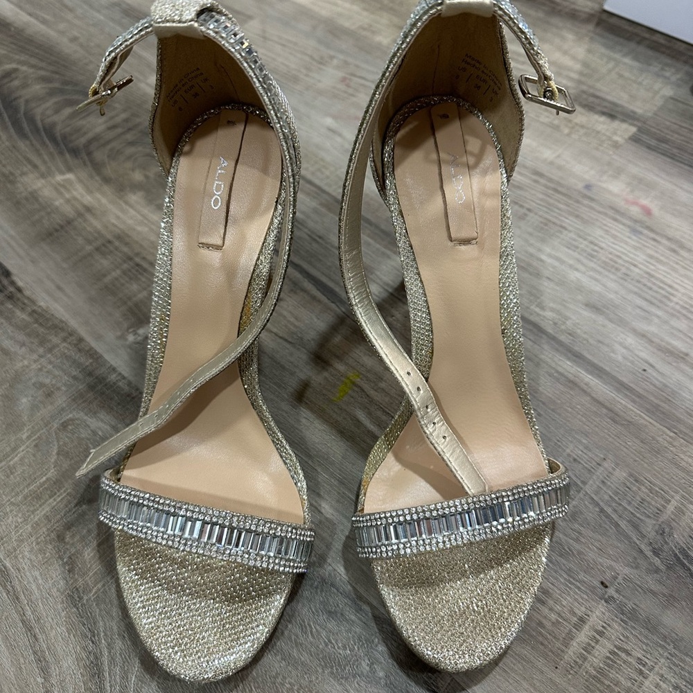 Aldo high heels size 6